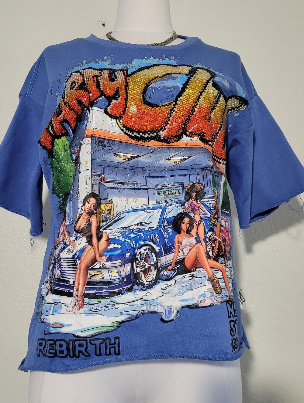 BKYS Party Club Graphic Blue Car & Pinup Sequin Tee Cotton Top Size 16/18 Y